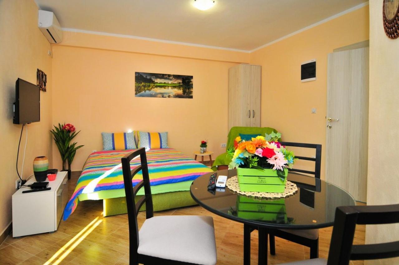 Apartments M&T Tivat Ngoại thất bức ảnh