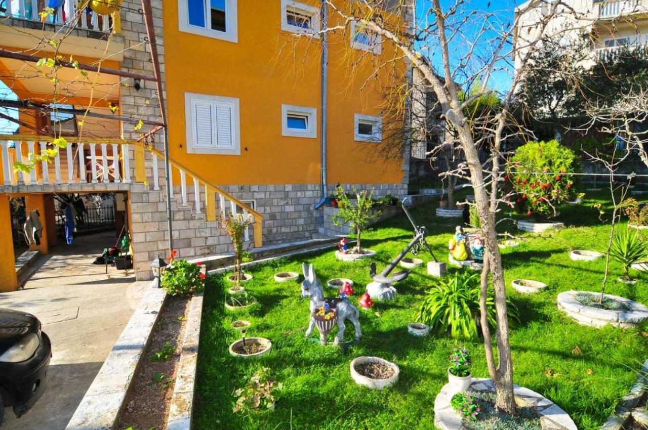 Apartments M&T Tivat Ngoại thất bức ảnh